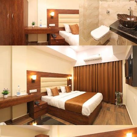 Hotel Blueark Lakhnaú Exteriér fotografie